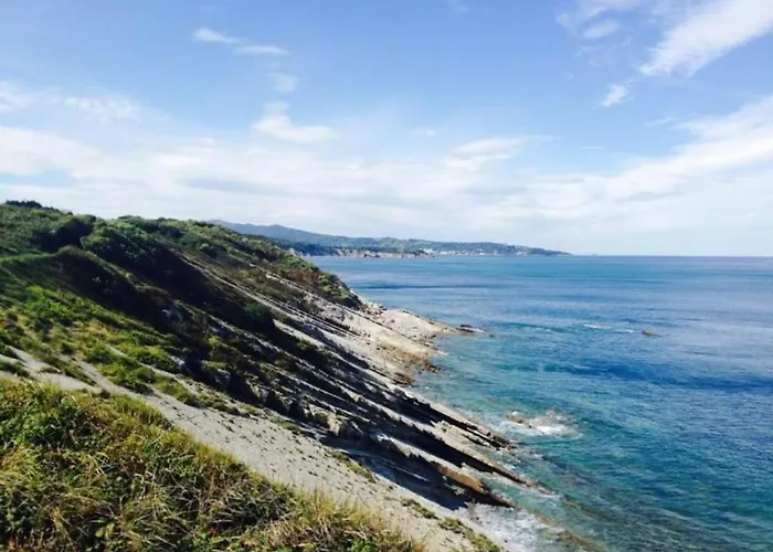 D'erromardie à 300m : Maison Basque Avec Terrasse, 3 Et Parking - Fr-1-4-589