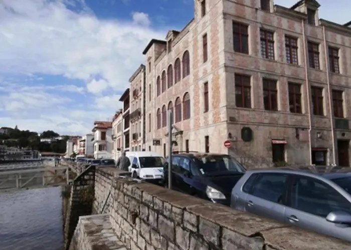 D'erromardie A 300m : Maison Basque Avec Terrasse, 3 Et Parking - Fr-1-4-589 公寓 圣让－德吕兹