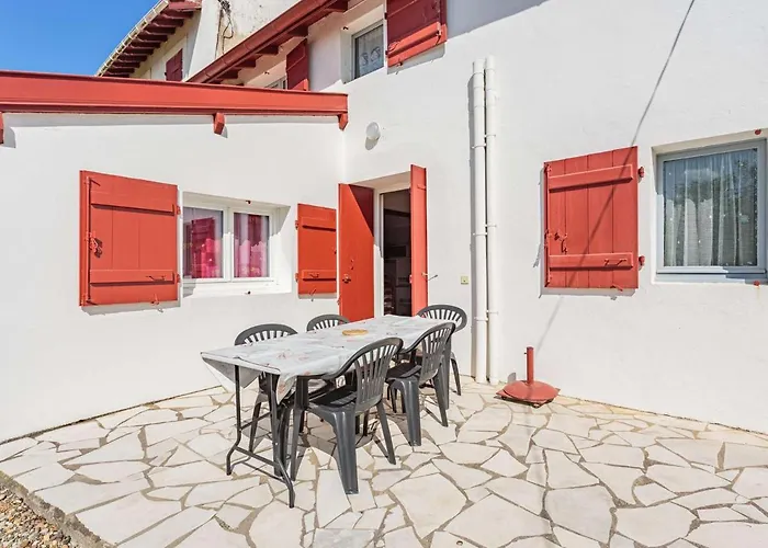 D'erromardie A 300m : Maison Basque Avec Terrasse, 3 Et Parking - Fr-1-4-589 公寓 圣让－德吕兹